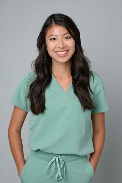 Dr. Thu Hoang, DMD